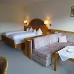 Schauinsland Hotel 3*