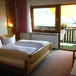 Otel Schauinsland 3*