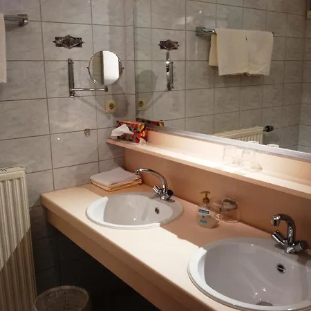 Schauinsland فندق باد بيترستال غريسب